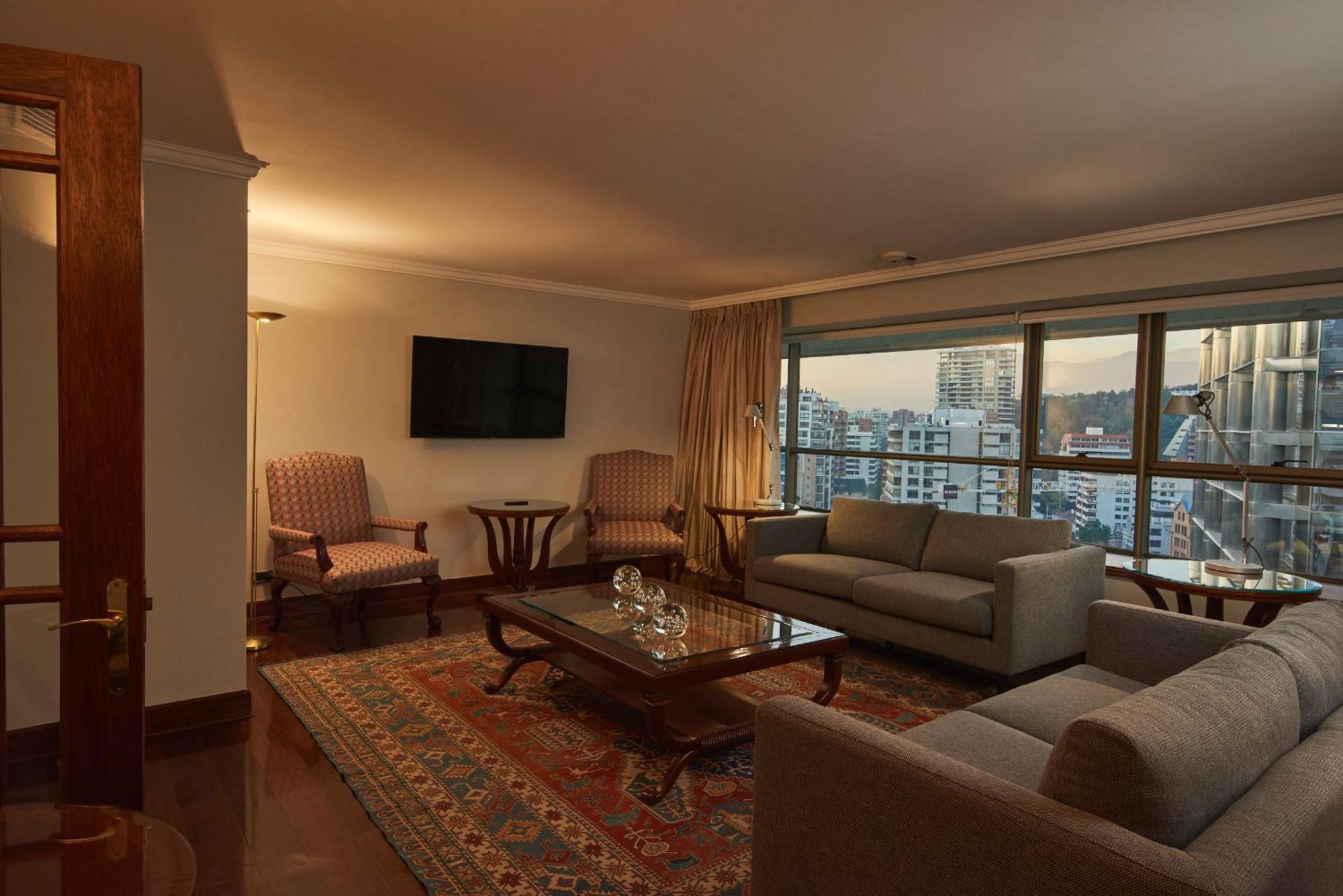 Plaza El Bosque Ebro Hotell Santiago de Chile Exteriör bild Living room